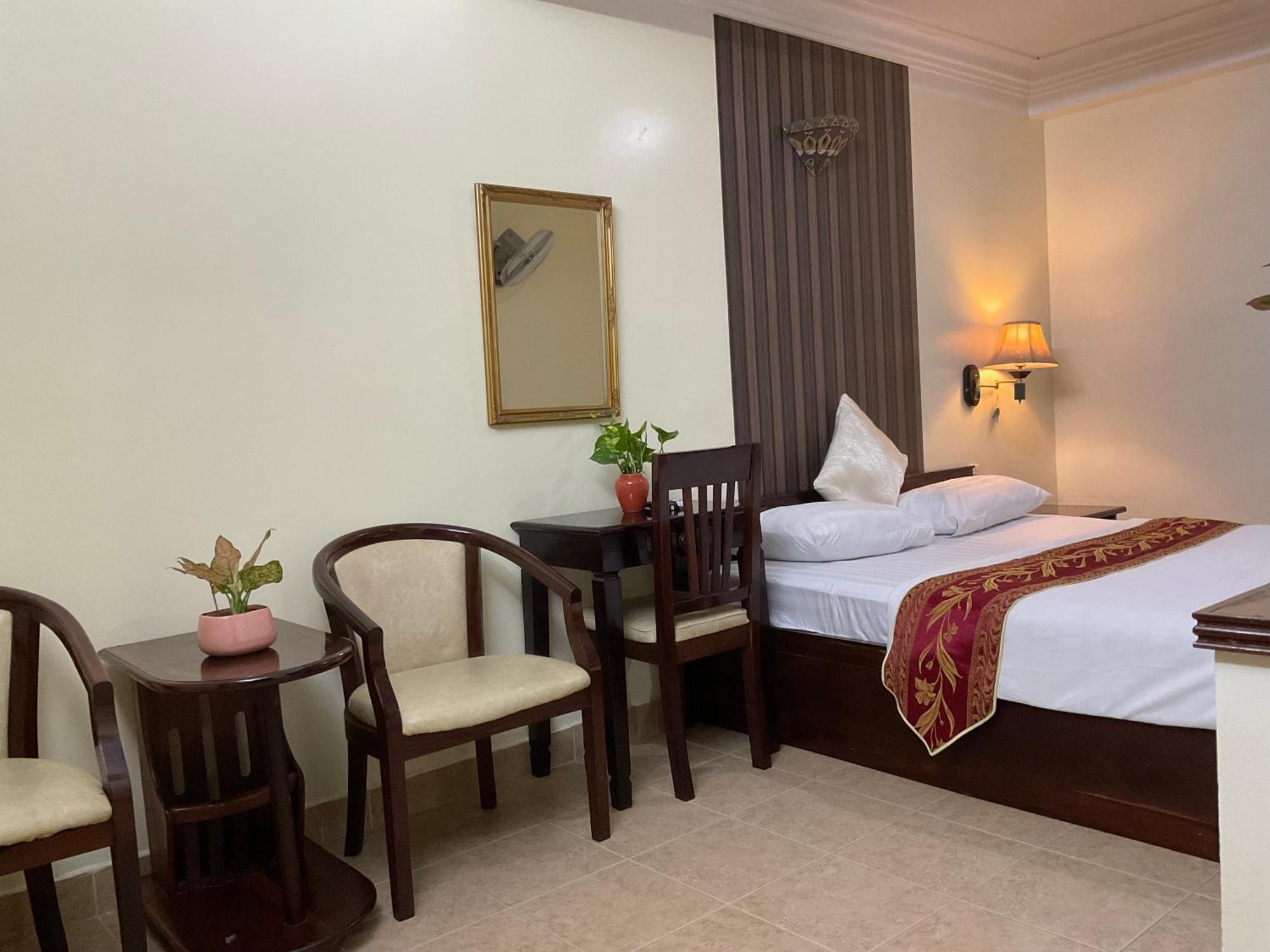 Khach San Minh Chau - Hoa Hung Hotel Ho Şi Min Exterior foto