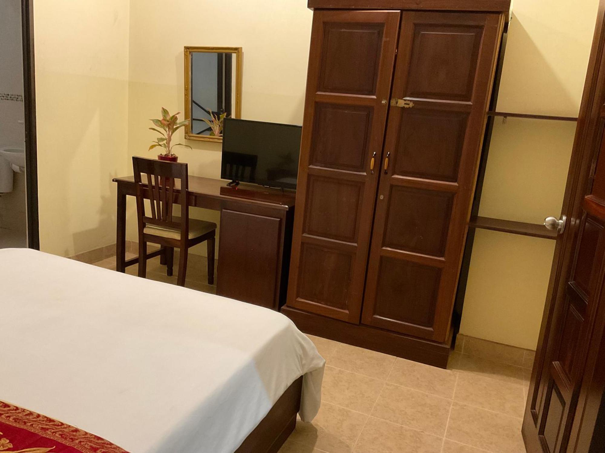 Khach San Minh Chau - Hoa Hung Hotel Ho Şi Min Exterior foto