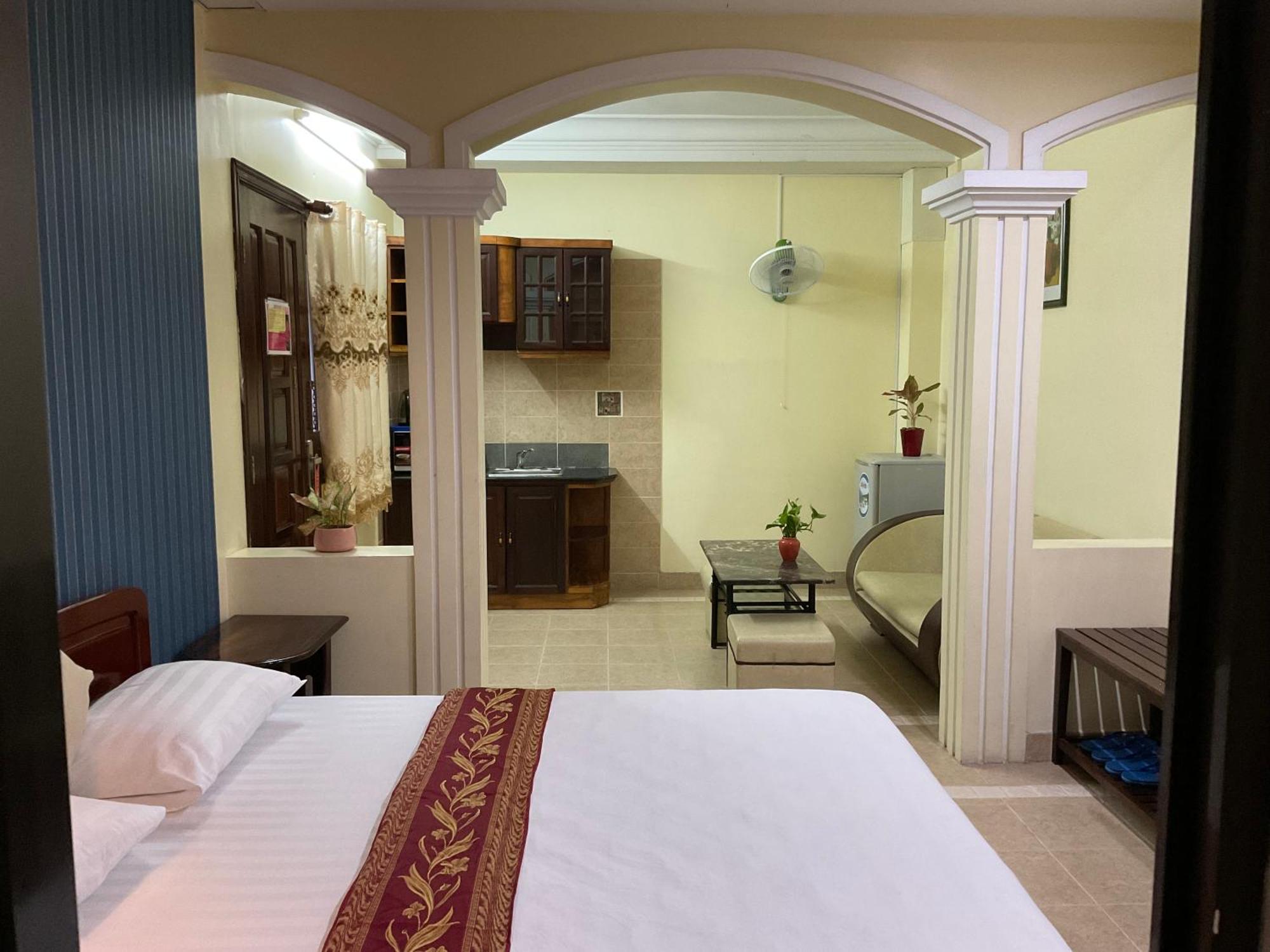 Khach San Minh Chau - Hoa Hung Hotel Ho Şi Min Exterior foto