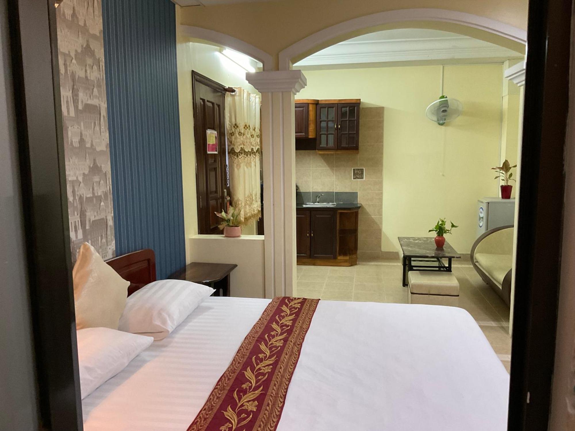 Khach San Minh Chau - Hoa Hung Hotel Ho Şi Min Exterior foto
